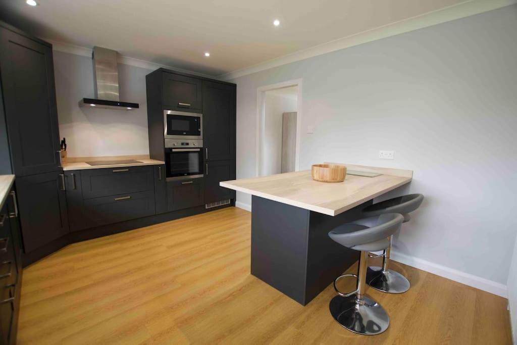 Spacious 5 Bed In The Countryside, Close To Frinton-On-Sea Kirby Cross Extérieur photo