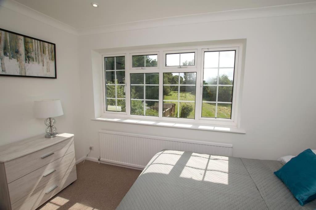 Spacious 5 Bed In The Countryside, Close To Frinton-On-Sea Kirby Cross Extérieur photo