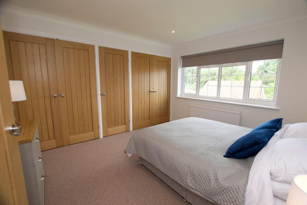 Spacious 5 Bed In The Countryside, Close To Frinton-On-Sea Kirby Cross Extérieur photo